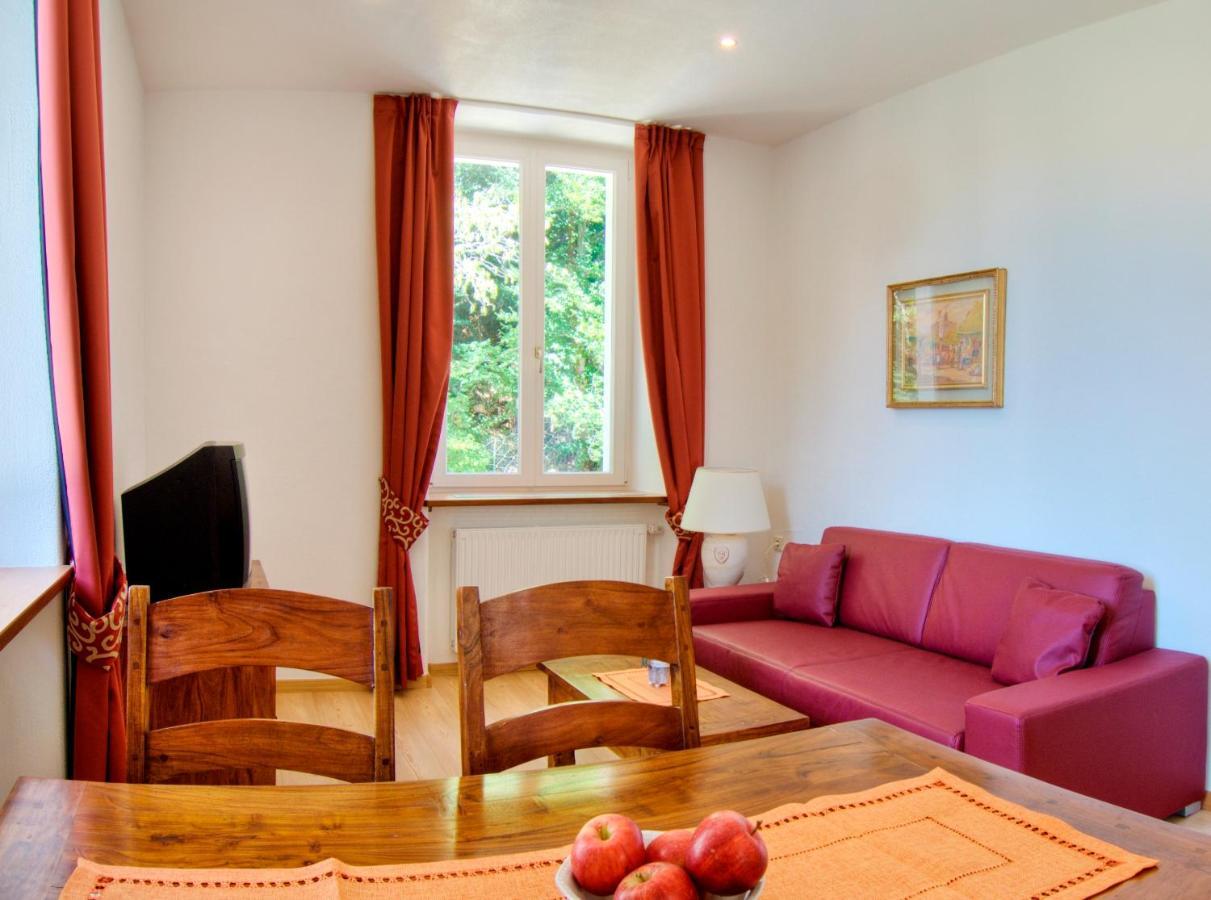 Apartments Waldquell コッラルボ 部屋 写真