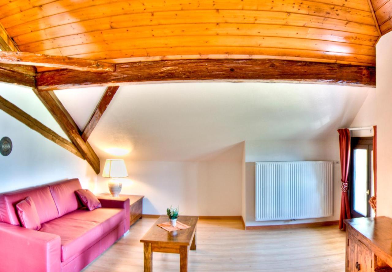 Apartments Waldquell コッラルボ 部屋 写真